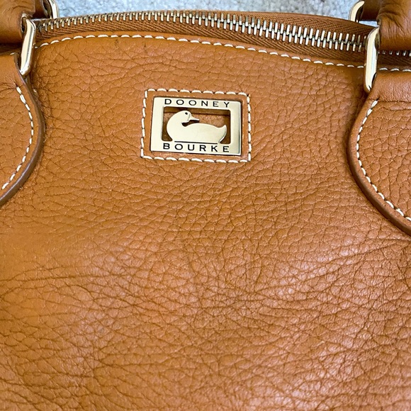 DOONEY & BOURKE Brown Italian Leather Satchel Tote Bag with Gold Hardware - Picture 10 of 16